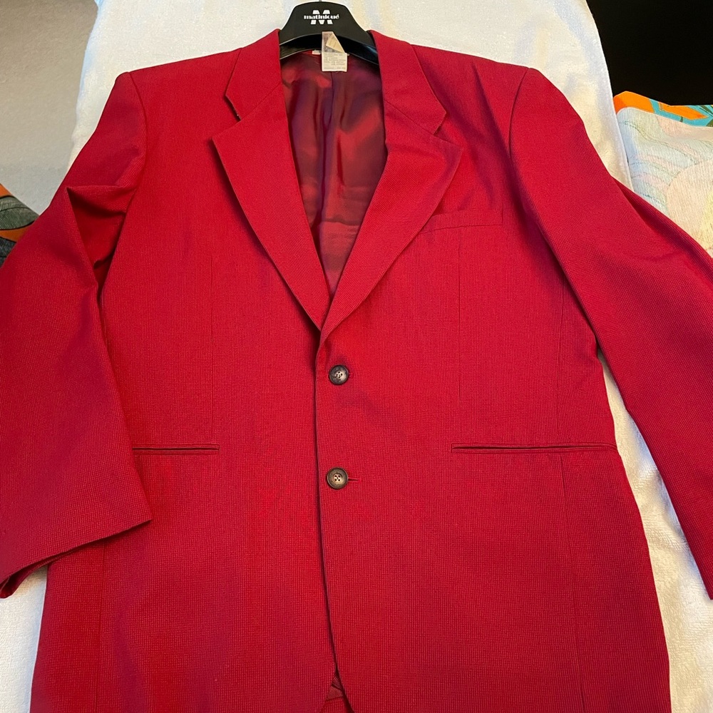 Men’s Matinique light weight blazer. Size 42. Very good condition.